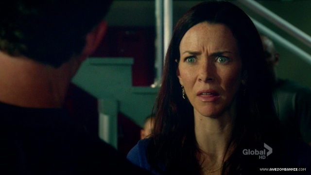 Annie Wersching in Hawaii Five-0