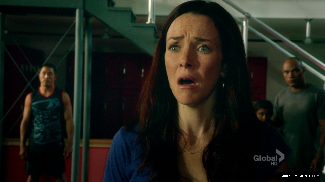 Annie Wersching in Hawaii Five-0