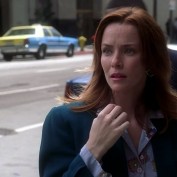 Annie Wersching as Diana Bloom in Journeyman