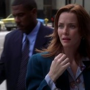 Annie Wersching as Diana Bloom in Journeyman