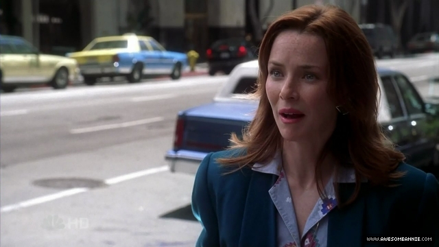 Annie Wersching as Diana Bloom in Journeyman