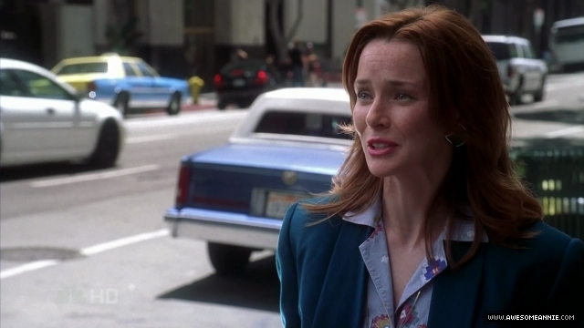 Annie Wersching as Diana Bloom in Journeyman