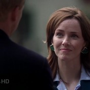 Annie Wersching as Diana Bloom in Journeyman