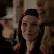 Annie Wersching in No Ordinary Family