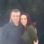 Annie Wersching and Rick Schroder on No Ordinary Family set