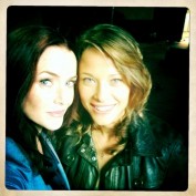 Annie Wersching and Scottie Thompson BTS