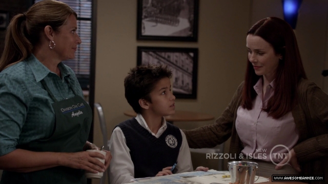 Annie Wersching in Rizzoli and Isles