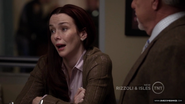 Annie Wersching in Rizzoli and Isles