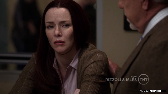 Annie Wersching in Rizzoli and Isles