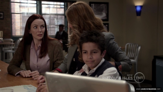 Annie Wersching in Rizzoli and Isles