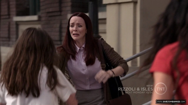 Annie Wersching in Rizzoli and Isles