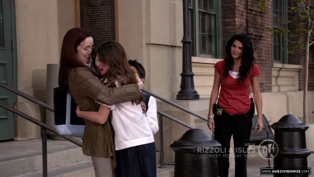 Annie Wersching in Rizzoli and Isles