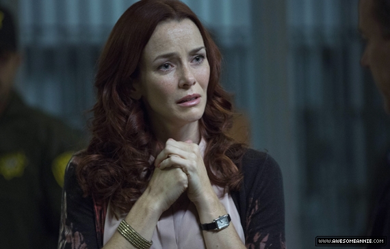 annie-wersching-touch-uk-promopic-04