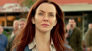 Annie Wersching in Revolution Episode 15 "Home"